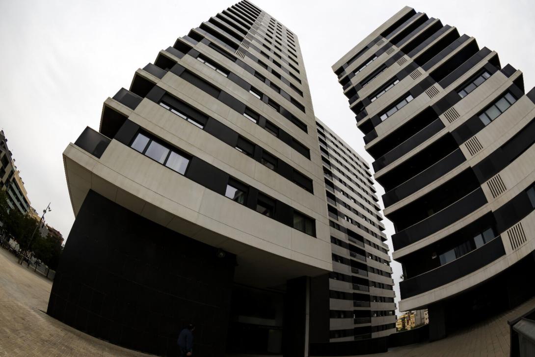 Enfrentamiento vecinal con la Obra Social de La Caixa