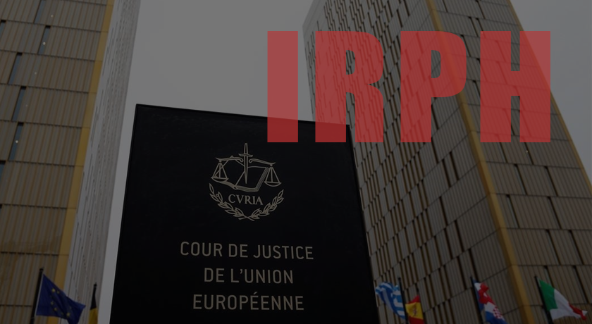 Defiende con rotundidad la potestad de los tribunales nacionales para examinar la cláusula