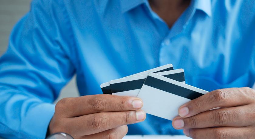 Tarjetas de crédito revolving: nueva regulación para un producto muy peligroso